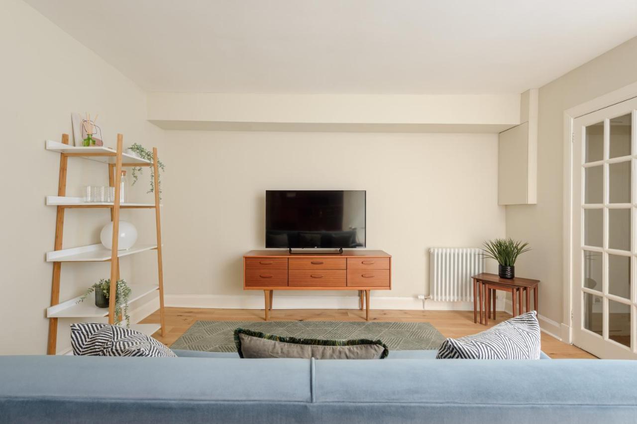 The Broughton St. Apartment เอดินบะระ ภายนอก รูปภาพ